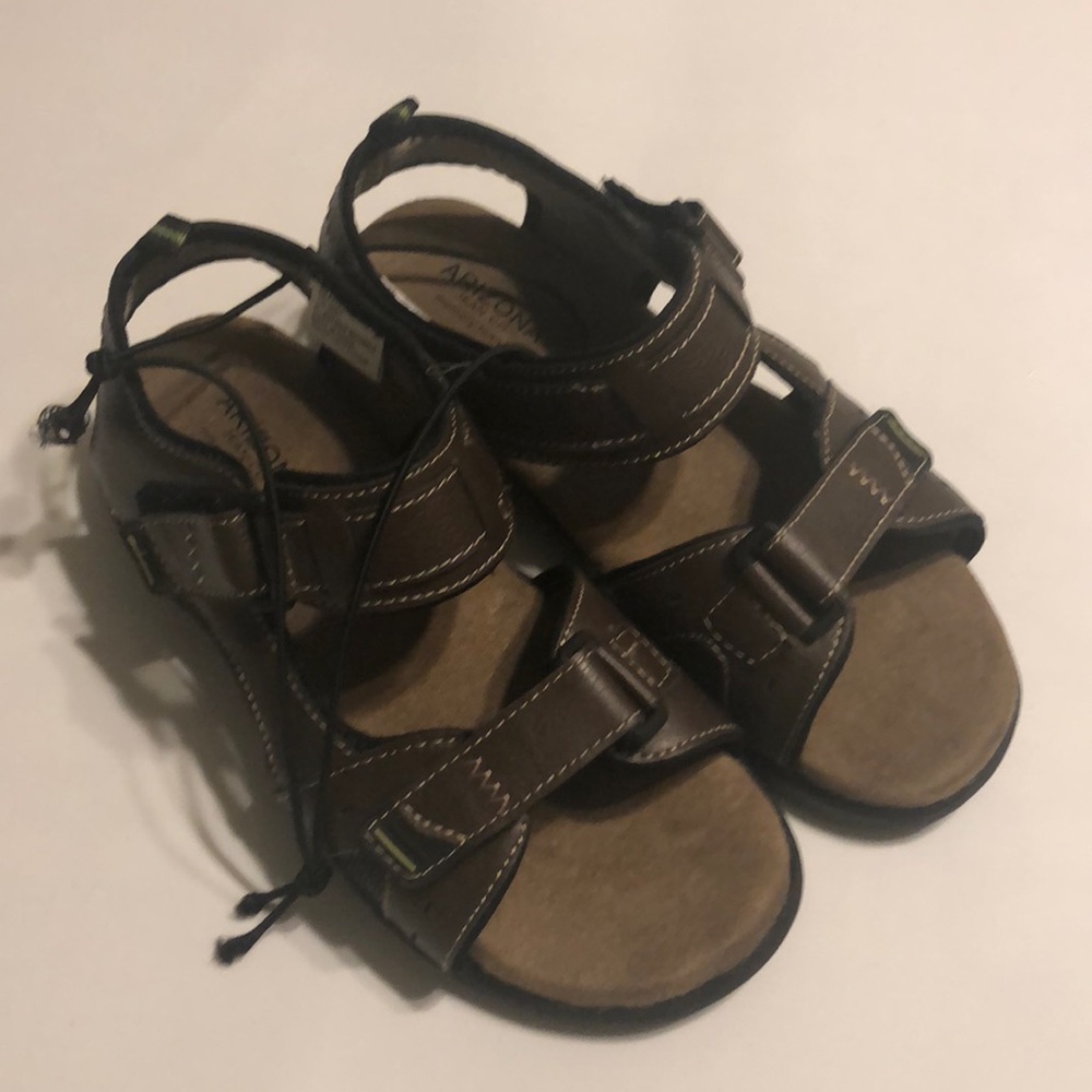 Arizona Llewelyn Jr. Boys strap sandals